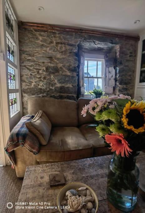 Brynglas Cottage With Hot Tub, Anglesey. Llanfachraeth ภายนอก รูปภาพ
